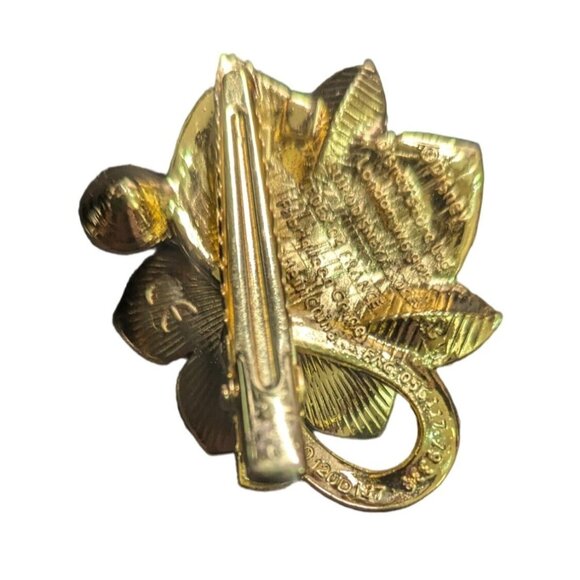 Disney Euro Hair Clip Vintage Flower Design With Gem Center scarf sweater clip - Picture 3 of 7